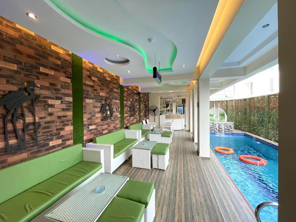 God'S Touch Apartments Signature Lagos Zewnętrze zdjęcie