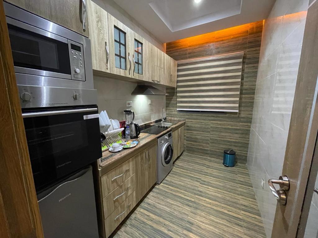 God'S Touch Apartments Signature Lagos Zewnętrze zdjęcie