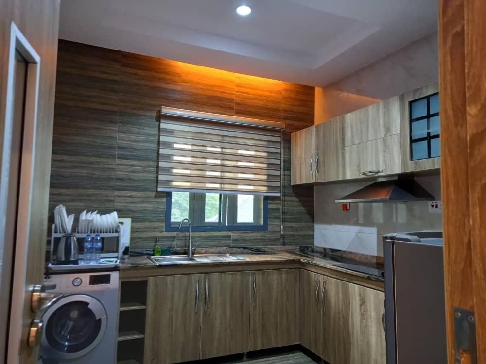 God'S Touch Apartments Signature Lagos Zewnętrze zdjęcie