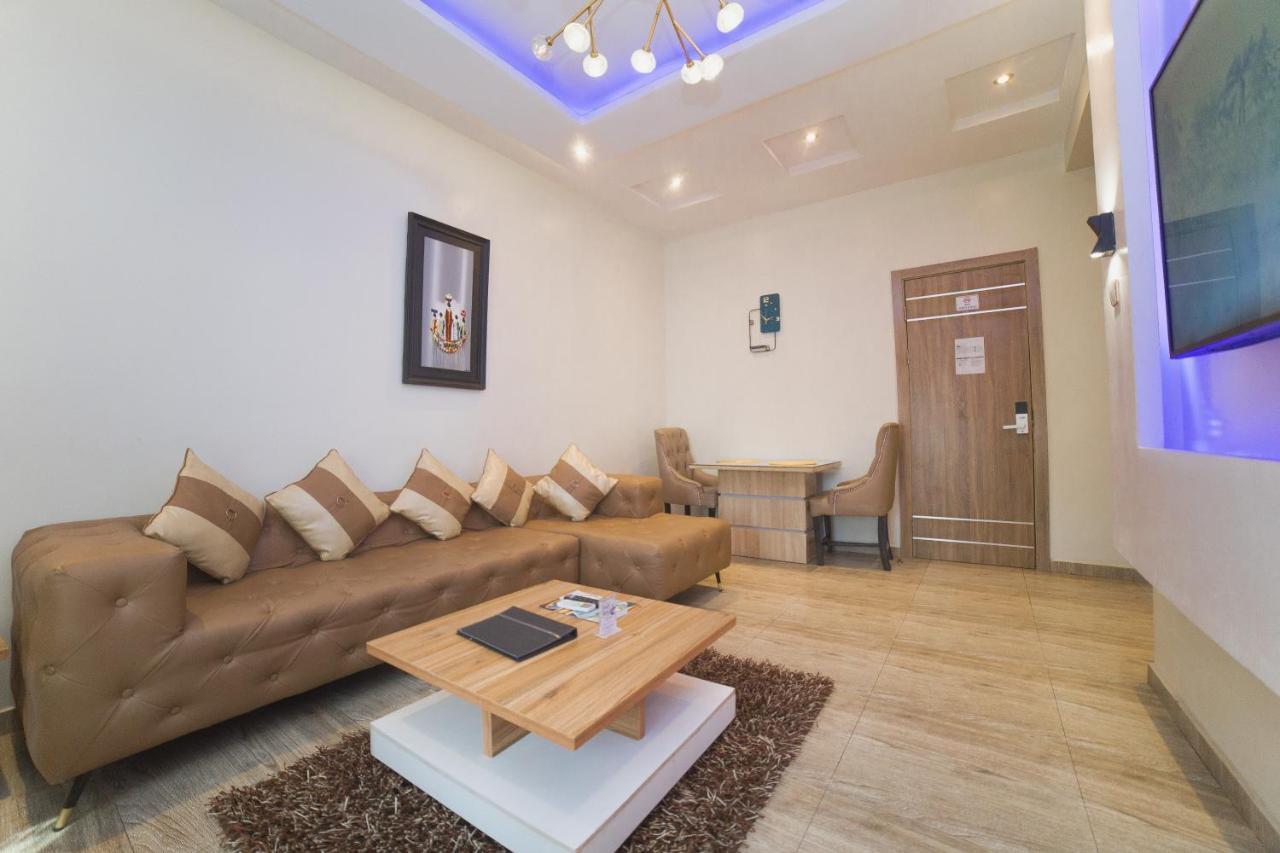 God'S Touch Apartments Signature Lagos Zewnętrze zdjęcie
